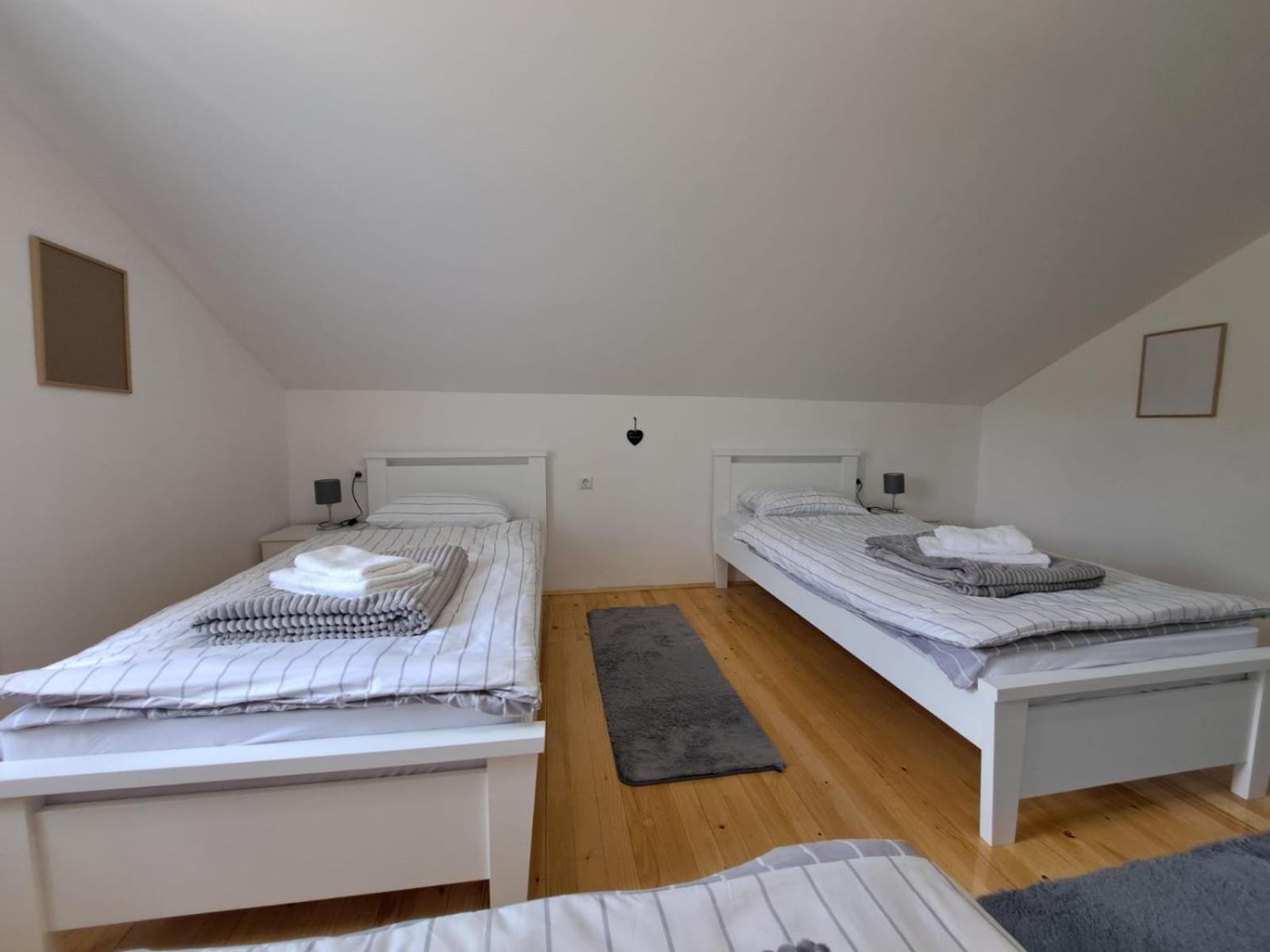 Sobe Zizi Bed & Breakfast Jajce Eksteriør bilde
