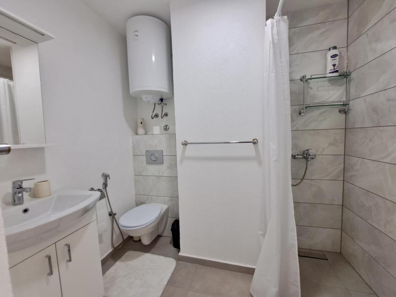 Sobe Zizi Bed & Breakfast Jajce Eksteriør bilde